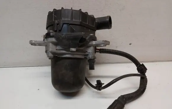 Lexus GX J150 Vacuum pump 176100C030