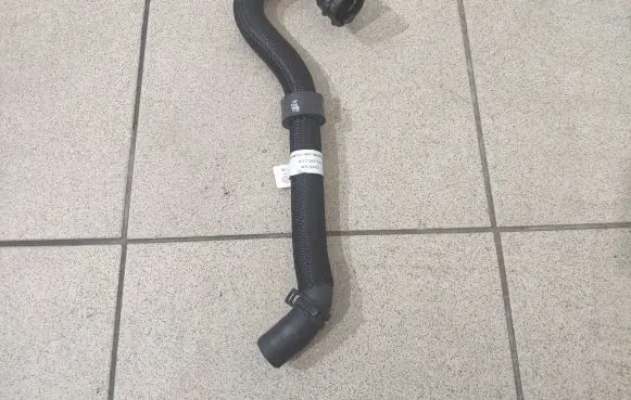Land Rover Discovery Sport Engine coolant pipe/hose K8D28C480AA