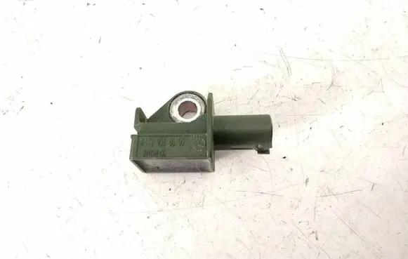 Mercedes-Benz E W212 Airbag deployment crash/impact sensor A1729056000 5WK44192