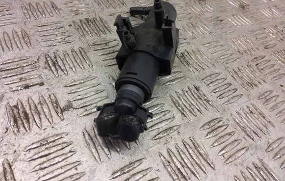 Ford Kuga II Headlight washer spray nozzle CV4413L015BA