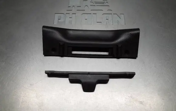 Jaguar XJ X308 Armrest lock GNC7661