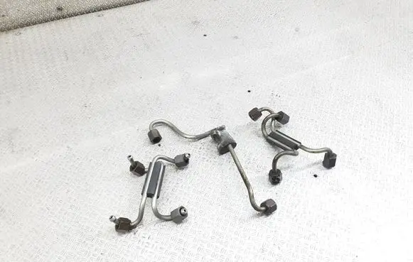Rover 75 Fuel injector supply line/pipe 