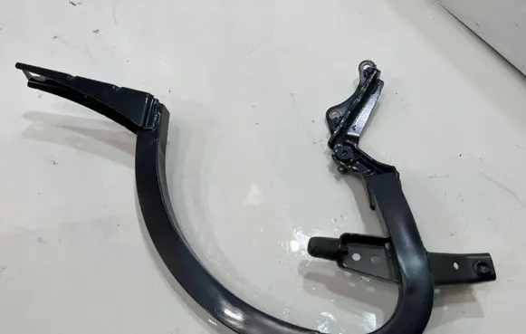 Audi A6 C7 Tailgate hinge 4G5827301B| 68475634V443065315,649XK000204