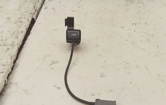 Honda Accord USB socket connector 