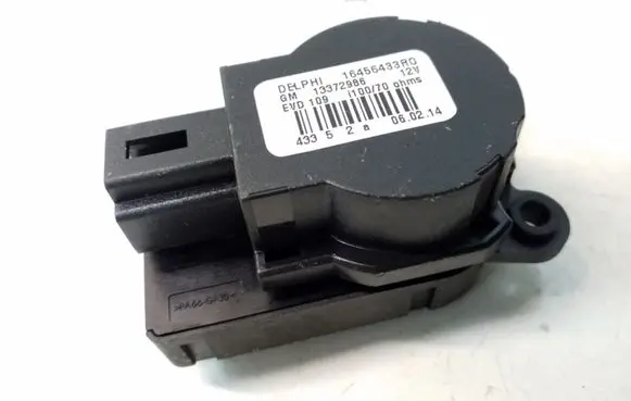 Chevrolet Volt I Air flap motor/actuator 13372986