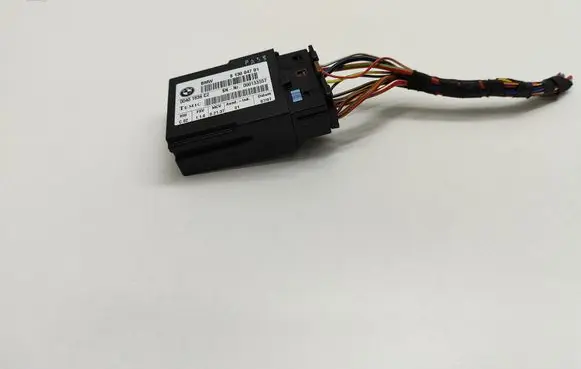 BMW 5 E60 E61 Seat control module 9130047 913004701 00401838