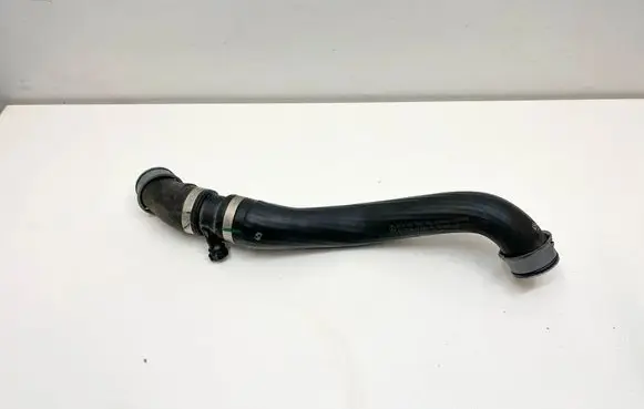Mercedes-Benz SL R231 Engine coolant pipe/hose A2315015182 2315015182