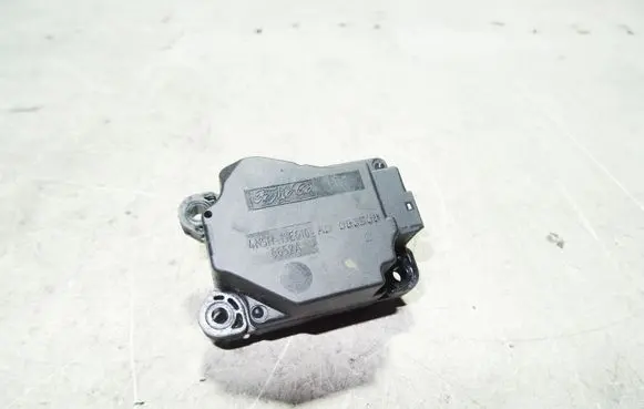 Volvo C30 Air flap motor/actuator 4N5H19E616AD