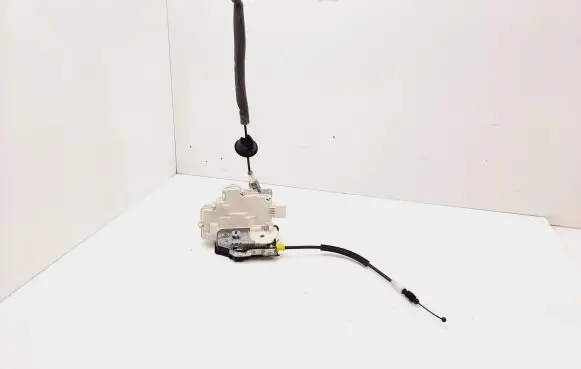Audi A6 S6 C7 4G Rear door lock 4G0839016