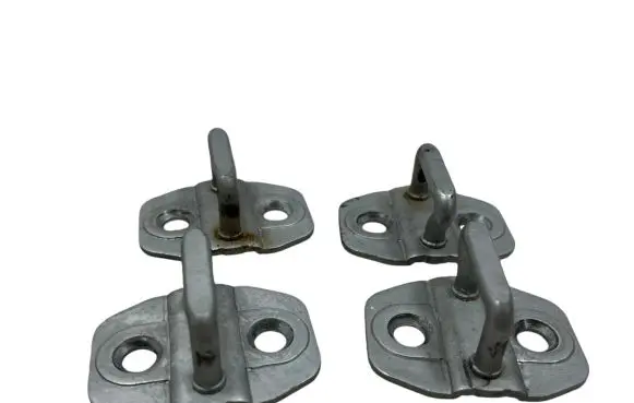 Jeep Renegade Front door lock loop/hook striker 23071