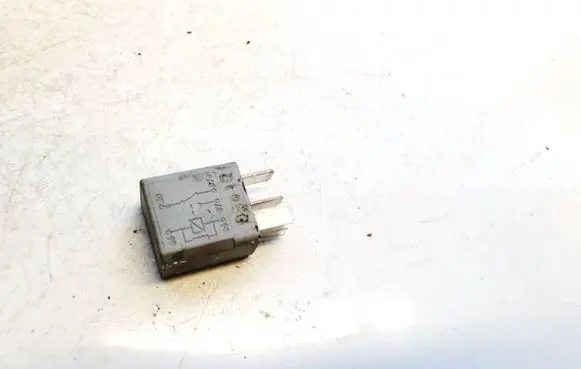 Mercedes-Benz Sprinter W906 Other relay a0045452905