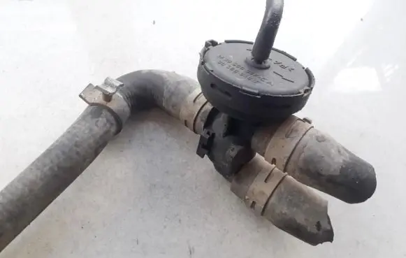 Opel Vectra B Coolant heater control valve 90566947 90566948