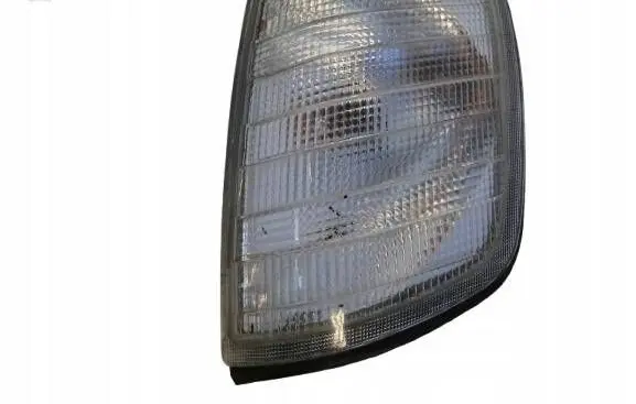 Mercedes-Benz E W124 Front indicator light A1248261043