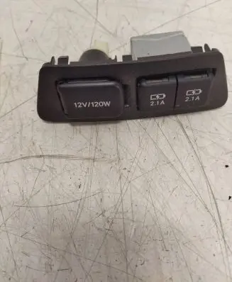 Lexus ES 300h (6th Gen) USB socket connector 8553250020