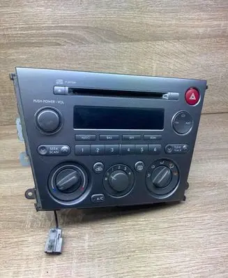 Subaru Legacy Radio/CD/DVD/GPS head unit 86201AG64A 72311AG04A