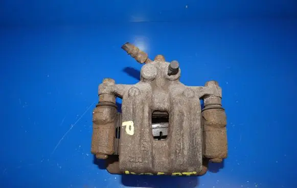 Hyundai ix35 Rear brake caliper