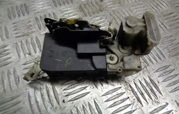 Fiat Albea Rear door lock