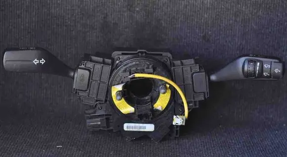 Ford Focus Indicator stalk 4M5T14A664AB