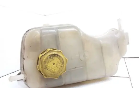 Ford Fiesta Coolant expansion tank/reservoir 96FB8K218AG