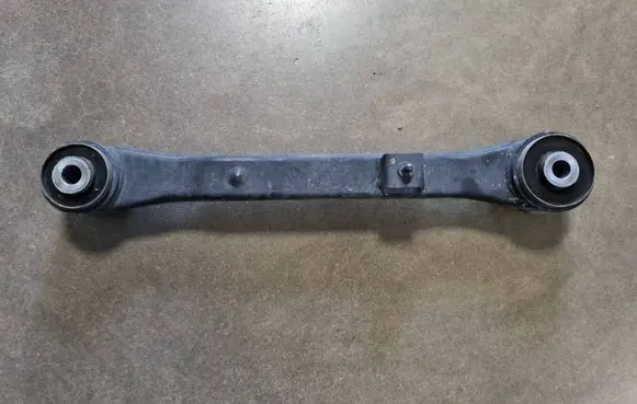 Ram 1500 Rear control arm 68279715AA P68279715AA