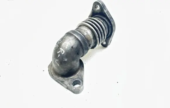 Honda CR-V EGR valve line/pipe/hose 06C09