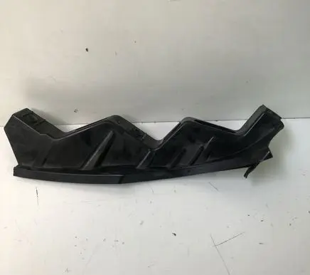 Volkswagen PASSAT B6 Front bumper mounting bracket 3C0807889