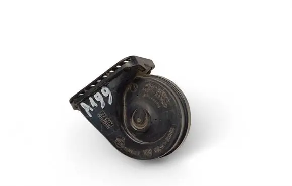 BMW 3 E90 E91 Horn signal E30055306