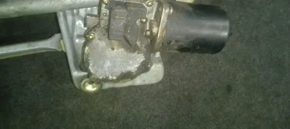 Ford Mondeo MK I Wiper motor 11870