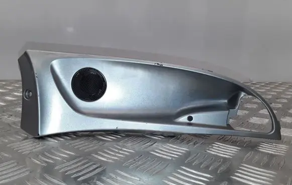 Lancia Ypsilon Front door interior handle trim A739