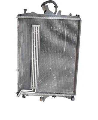 Audi Q7 4L Coolant radiator 7L6121253B
