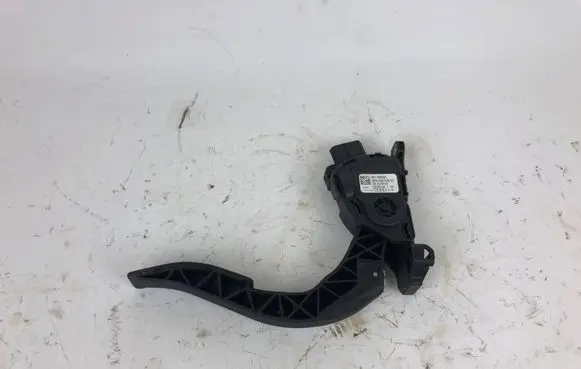 Audi Q5 SQ5 Accelerator throttle pedal 8K1723523A 23102012 6PV00950521