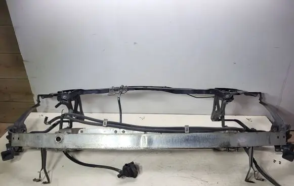 Mercedes-Benz E C207 W207 Radiator support slam panel bracket PP207620032