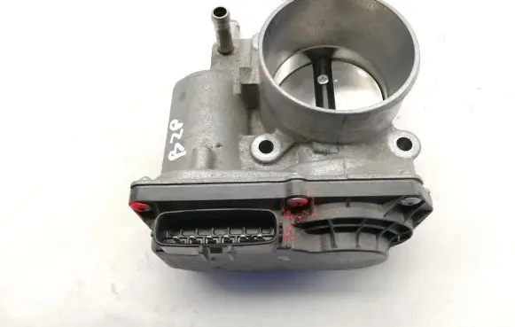 Toyota C-HR I Throttle valve 220300T110