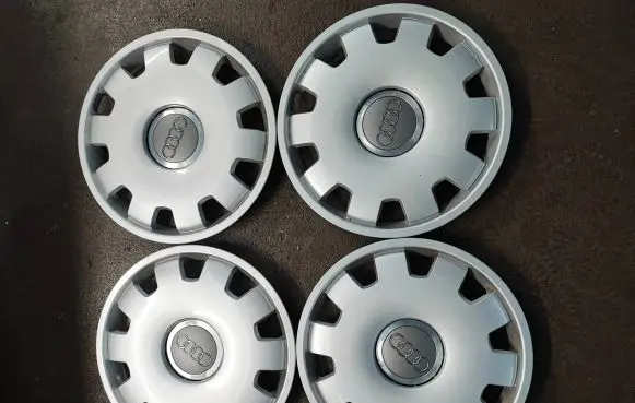 Audi A6 Allroad C5 R16 wheel hub/cap/trim 4B0601147D