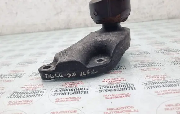 Audi A6 S6 C6 4F Engine mounting bracket 4F0199343M