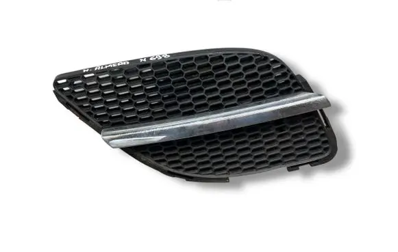 Nissan Almera N16 Front bumper upper radiator grill 62320BN700