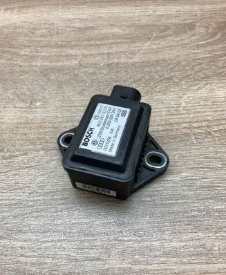 Audi A4 S4 B6 8E 8H ESP acceleration yaw rate sensor 8E0907637A 0265005245