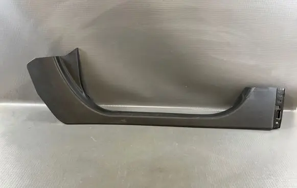 Renault Captur Front sill trim cover 769511711R