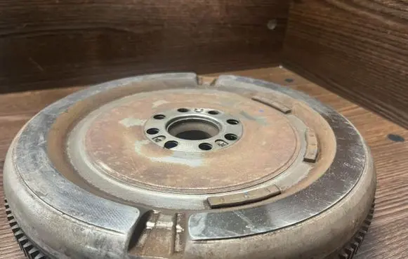 Volkswagen Transporter - Caravelle T5 Flywheel 070105266G