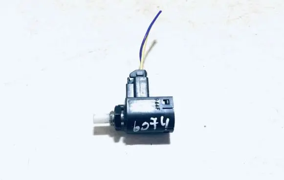 Toyota Yaris Brake pedal sensor switch CV591