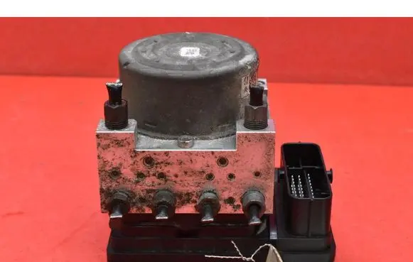 Peugeot 301 ABS Pump 9806891780