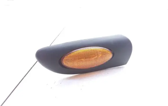Opel Vectra B Front fender indicator light 90504212