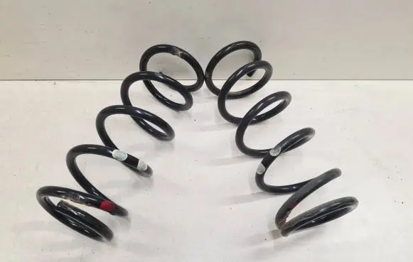 Nissan Murano Z50 Rear coil spring