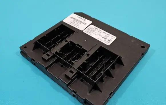 Volkswagen PASSAT B8 Central body control module 5Q0937086BC IMPRK1373788