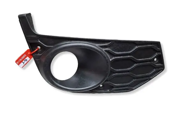 Iveco Daily 6th gen Front bumper lower grill S26279118 5801562215