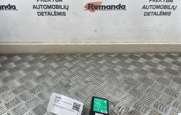 Lexus RX 450H Door control unit/module 8974048082