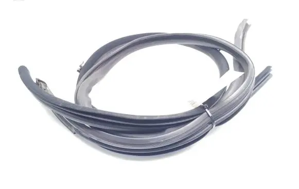 Mercedes-Benz CLK A209 C209 Front door rubber seal 