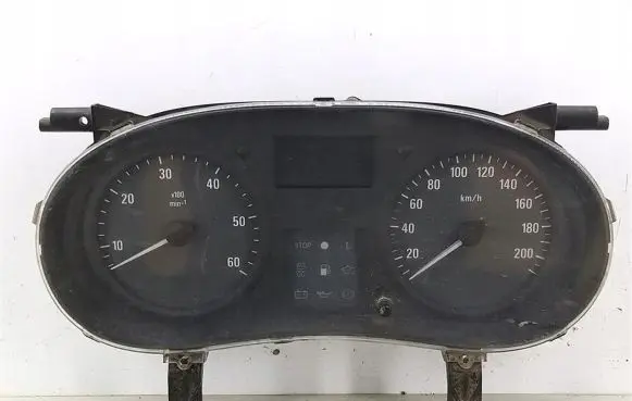 Opel Vivaro Speedometer (instrument cluster) P8200390135A