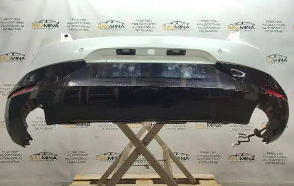 Mazda 3 Rear bumper B0J867UC1