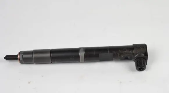 Mercedes-Benz A W176 Fuel injector A6510702387 28272472 1628700